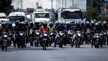 Pico y placa para motos en Bogot&aacute;. Conozca qu&eacute; ha dicho la Secretar&iacute;a de Movilidad sobre esta posibilidad y la posici&oacute;n de los motociclistas.