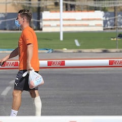 Gameiro se aleja del Valencia