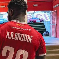 "Drenthe no es mi hijo..."