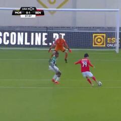 Joao Félix también se luce en la faceta goleadora: desmarque y definición de 'killer' total