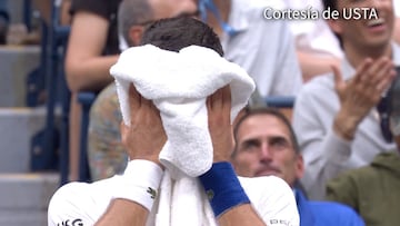 Las lágrimas de Djokovic antes del último juego