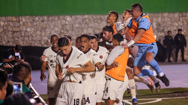 Alajuelense conquista la Copa Centroamericana en penales