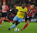 El Southampton gana y sigue en la pelea por la cuarta plaza
