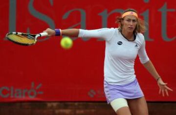 Mariana Duque quedó eliminada por Yaroslava Shvedova, en un partido de 2 horas y 13 minutos que terminó con parciales 6-4, 3-6 y 6-4.