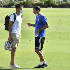 El Almería aparta a Vada y René