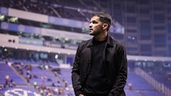 Nicolás Larcamón a la espera de refuerzos y una cancha digna para Cruz Azul