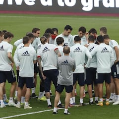 Luis Enrique saca un bloque fijo para la Eurocopa