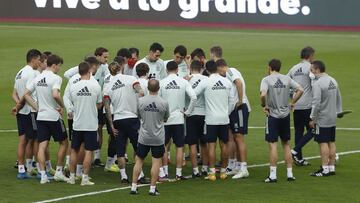 Entrenamiento de la Selecci&oacute;n en la previa del Espa&ntilde;a-Kosovo. 