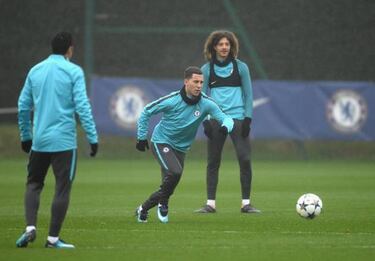 Messi working out "more than ever" in the gym, says Rakitic