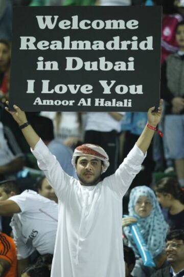 Ambientazo previo al Real Madrid-Milán