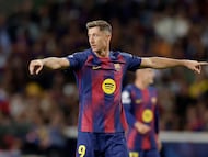 Borussia Dortmund (2010-14) | Bayern de Múnich (2014-22) | FC Barcelona (2022-atualidad) | El delantero polaco ha marcado 105 goles en 135 partidos de Champions disputados con tres equipos diferentes.