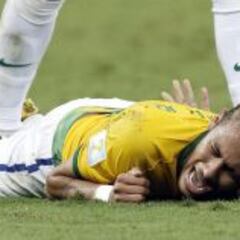 Scolari: "Neymar dijo que no sentía las piernas, fue un shock"
