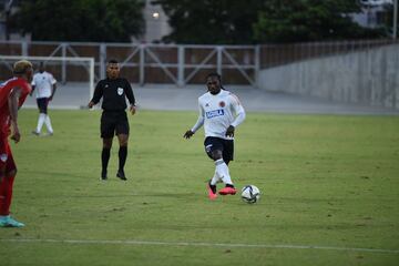 Los dirigidos por Reinaldo Rueda continúan su preparación para el juego vs Honduras y disputaron dos partidos amistosos en el Romelio Martínez.