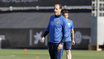 01/04/17 VALENCIA CF ENTRENAMIENTO
VORO