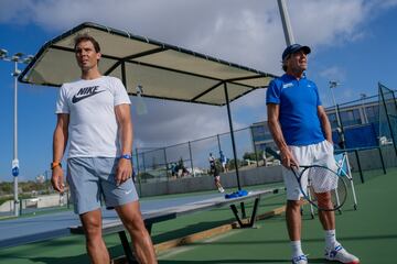 Rafa Nadal, con uno de los entrenadores, Gabi.