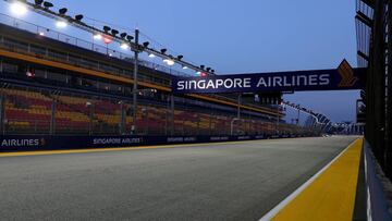 Recta principal del circuito de Marina Bay en Singapur.