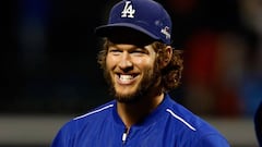 Clayton Kershaw ha tenido un bonito detalle con sus nuevos vecinos, Los &Aacute;ngeles Rams.