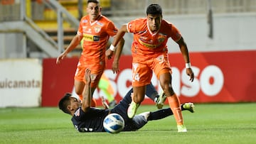 Futbol, Cobreloa vs San Luis
Primera fecha, campeonato Ascenso Betsson 2022
El jugador de Cobreloa Nicolas Palma controla el balon durante el partido de primera B disputado en el estadio Zorros del Desierto de Calama, Chile.
16/02/2022
Pedro Tapia/Photosport
******** 