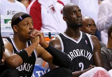  Kevin Garnett y Paul Pierce