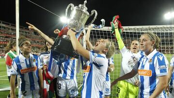La Real Sociedad celebró el título en Los Cármenes.