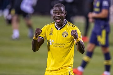 Mensah levantó la última MLS Cup con Columbus Crew y es el otro central mejor pagado, con $1,1 millones.