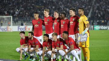 Soccer Football - Europa League - Group L - Partizan Belgrade v Manchester United - Partizan Stadium, Belgrade, Serbia - October 24, 2019  Manchester United players pose for a team group photo before the match   REUTERS/Marko Djurica