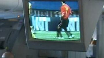 Serra Ferrer y Rivaldo, de azulgrana.