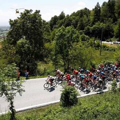 En imágenes: La etapa 12 del Giro en la que 'Superman' descontó