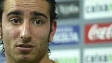 <b>A LA ESPERA. </B>El jugador del Celta asegura estar cansado de la situación.