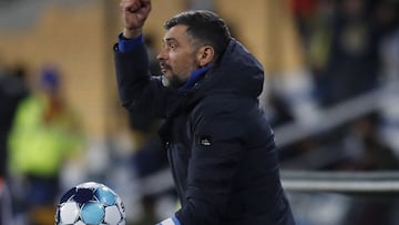 Sérgio Conceição se aferra a la cláusula de rescisión de Díaz