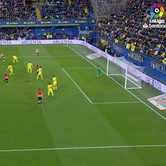 La afición echa en falta criterio al mostrar las acciones de VAR