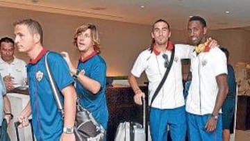 <b>EN EL HOTEL. </b>El Almería llegó ayer al Príncipe Felipe.