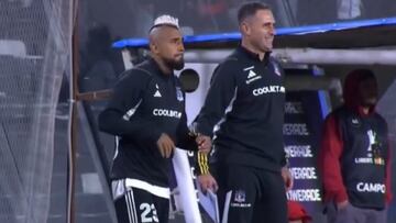 Si eres hincha de Colo Colo, esto te emocionará: así festejó Vidal tras el gol de Cepeda