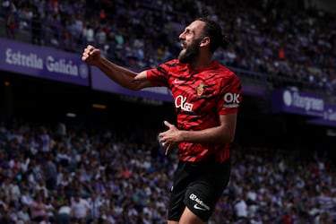 En el verano de 2022, tras una buena temporada cedido en Mallorca, el Club Brujas se acercó a la Lazio para fichar a Muriqi. El traspaso del kosovar a Brujas se frustró en el reconocimiento médico en Bélgica. El delantero no consiguió dar unos resultados mínimos en una prueba que se realiza en la cinta. El pirata le había dicho a los médicos del Brujas que venía sin entrenar, y que no quería forzar en la prueba para evitar una lesión. Tras estos resultados el Brujas descartó el fichaje, alegando que Muriqi no estaba en condiciones físicas óptimas. Sin embargo, pocos días después el club belga volvió a llamar a las oficinas de la Lazio para pedir la cesión de Muriqi, esta vez el pirata se negó. Pocos días después el Mallorca decidió hacerse con él a cambio de 9.5 millones de euros, el resto, ya es historia. 