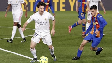 10/04/21 PARTIDO PRIMERA DIVISION REAL MADRID BARCELONA
ODRIOZOLA PEDRI