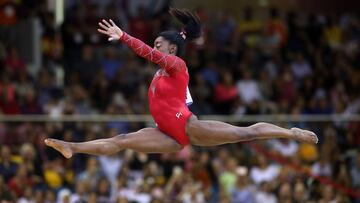 Simone Biles se despide del Mundial con dos medallas más