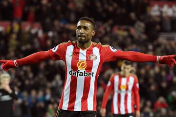 El seleccionado ingl¨¦s, lleg¨® en 2014 a Toronto FC y luego de un a?o regres¨® a Inglaterra para jugar con Sunderland y luego pas¨® a Bournemouth.