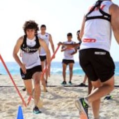 Stefan Medina deja Monterrey y firma un año con el Pachuca