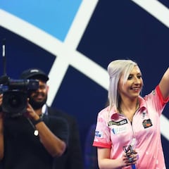 El sueño de Fallon Sherrock termina... pero hace historia