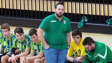 Benidorm y Cangas, los ¨²ltimos en decidir el nuevo entrenador