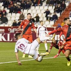 Empate entre Albacete y Rayo en un partido eléctrico