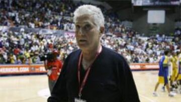 Moncho Monsalve sufre un paro cardiaco durante un partido