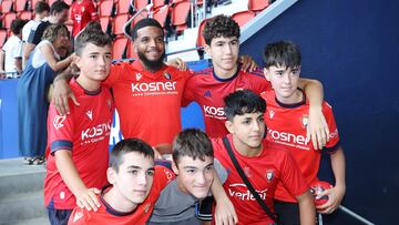 Presentacion de Valentin Rosier como nuevo jugador de Osasuna.