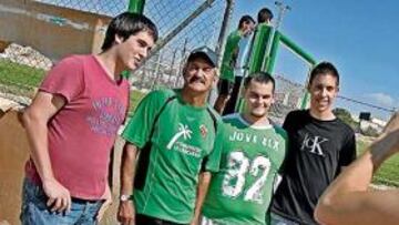 <b>NUEVA OPORTUNIDAD. </b>David Vidal todavía tiene a la afición a su favor, que confía en el técnico para sacar al Elche del bache.