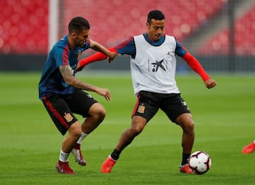 Thiago Alcántara y Dani Ceballos.