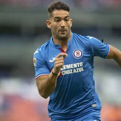 Martín Cauteruccio deja Cruz Azul y firma con Estudiantes de la Plata