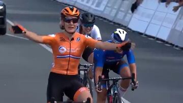 Amy Pieters, en coma inducido tras un accidente en Calpe