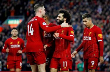 Liverpool announce extended contracts but Chelsea stars reject short-term deals