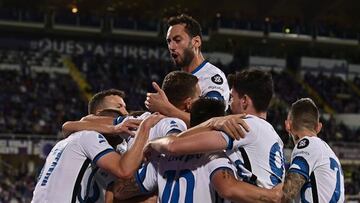 El Inter remonta en Florencia y se acuesta líder