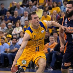 Herbalife Gran Canaria devora al Valencia Basket en Las Palmas